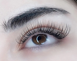 خدمات اکستنشن مژه